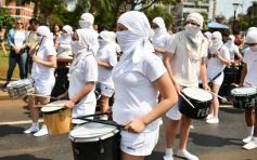 Foto de la galería: Estudiantina 2022: la fiesta fue de los estudiantes en la primera prueba piloto