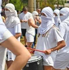 Foto de la galería: Estudiantina 2022: la fiesta fue de los estudiantes en la primera prueba piloto