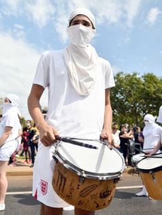 Foto de la galería: Estudiantina 2022: la fiesta fue de los estudiantes en la primera prueba piloto