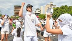Foto de la galería: Estudiantina 2022: la fiesta fue de los estudiantes en la primera prueba piloto