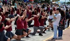 Foto de la galería: Estudiantina 2022: la fiesta fue de los estudiantes en la primera prueba piloto