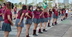 Foto de la galería: Estudiantina 2022: la fiesta fue de los estudiantes en la primera prueba piloto