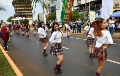 Foto de la galería: Estudiantina 2022: la fiesta fue de los estudiantes en la primera prueba piloto