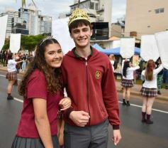 Foto de la galería: Estudiantina 2022: la fiesta fue de los estudiantes en la primera prueba piloto