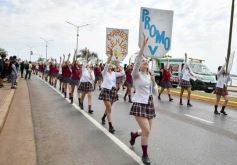 Foto de la galería: Estudiantina 2022: la fiesta fue de los estudiantes en la primera prueba piloto