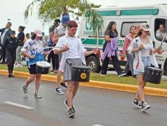Foto de la galería: Estudiantina 2022: la fiesta fue de los estudiantes en la primera prueba piloto
