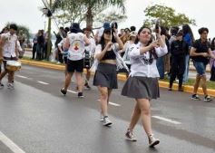 Foto de la galería: Estudiantina 2022: la fiesta fue de los estudiantes en la primera prueba piloto