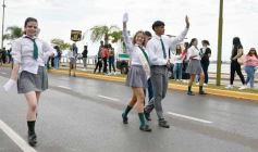 Foto de la galería: Estudiantina 2022: la fiesta fue de los estudiantes en la primera prueba piloto