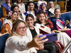 Foto de la galería: Con participación internacional: la Legislatura abrió un nuevo Parlamento Estudiantil Misionero