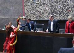 Foto de la galería: Con participación internacional: la Legislatura abrió un nuevo Parlamento Estudiantil Misionero