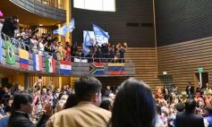 Foto de la galería: Con participación internacional: la Legislatura abrió un nuevo Parlamento Estudiantil Misionero