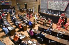 Foto de la galería: Con participación internacional: la Legislatura abrió un nuevo Parlamento Estudiantil Misionero