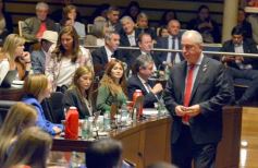 Foto de la galería: Legislatura: la lengua de señas será obligatoria en el sistema educativo misionero