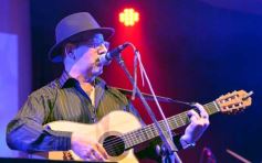 Foto de la galería: Junto al folclore y el afecto popular: el Grupo Salamandra recibió sus 40 años de trayectoria