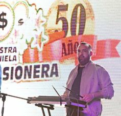 Foto de la galería: Los 50 años del IPLyC: en Posadas se vivió a pura fiesta familiar, música y muchos sorteos