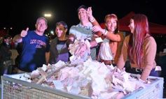 Foto de la galería: Los 50 años del IPLyC: en Posadas se vivió a pura fiesta familiar, música y muchos sorteos