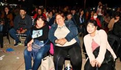 Foto de la galería: Los 50 años del IPLyC: en Posadas se vivió a pura fiesta familiar, música y muchos sorteos