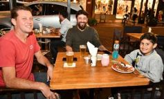 Foto de la galería: Cerró el mes y la gente amiga estuvo en las salidas por la activa ciudad capital