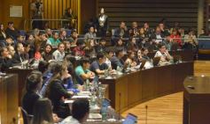 Foto de la galería: Parlamento Internacional: los jóvenes legisladores ocuparon sus bancas y sancionaron leyes
