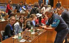 Foto de la galería: Parlamento Internacional: los jóvenes legisladores ocuparon sus bancas y sancionaron leyes