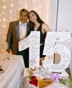 Foto de la galería: Con un espectacular festejo, llegaron los 15 años de Valentina Acuña