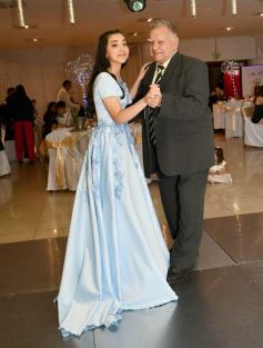 Foto de la galería: Con un espectacular festejo, llegaron los 15 años de Valentina Acuña