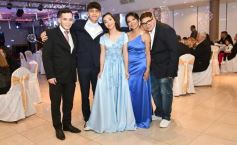 Foto de la galería: Con un espectacular festejo, llegaron los 15 años de Valentina Acuña