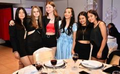 Foto de la galería: Con un espectacular festejo, llegaron los 15 años de Valentina Acuña