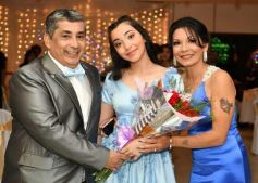 Foto de la galería: Con un espectacular festejo, llegaron los 15 años de Valentina Acuña