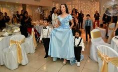 Foto de la galería: Con un espectacular festejo, llegaron los 15 años de Valentina Acuña