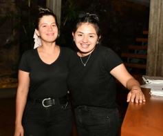 Foto de la galería: Noche de viernes, encuentros y especial festejo en Itakuá