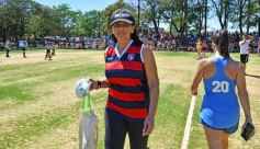 Foto de la galería: Con el hockey a pleno: Centro de Cazadores inauguró su flamante cancha sintética