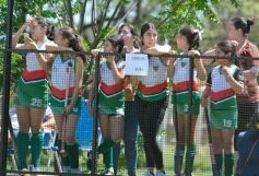 Foto de la galería: Con el hockey a pleno: Centro de Cazadores inauguró su flamante cancha sintética