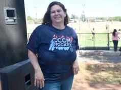 Foto de la galería: Con el hockey a pleno: Centro de Cazadores inauguró su flamante cancha sintética