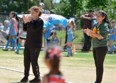 Foto de la galería: Con el hockey a pleno: Centro de Cazadores inauguró su flamante cancha sintética
