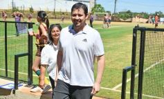 Foto de la galería: Con el hockey a pleno: Centro de Cazadores inauguró su flamante cancha sintética
