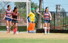 Foto de la galería: Con el hockey a pleno: Centro de Cazadores inauguró su flamante cancha sintética