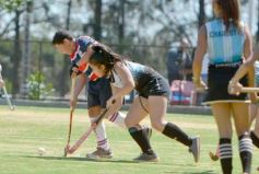 Foto de la galería: Con el hockey a pleno: Centro de Cazadores inauguró su flamante cancha sintética