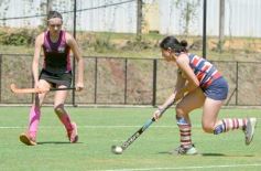 Foto de la galería: Con el hockey a pleno: Centro de Cazadores inauguró su flamante cancha sintética