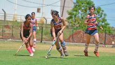 Foto de la galería: Con el hockey a pleno: Centro de Cazadores inauguró su flamante cancha sintética