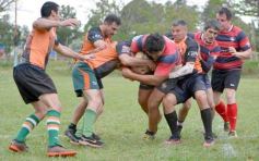 Foto de la galería: A puro Rugby: los "Classics" de Centro de Cazadores homenajearon al consagrado Carmelo Rodríguez