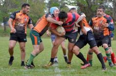 Foto de la galería: A puro Rugby: los "Classics" de Centro de Cazadores homenajearon al consagrado Carmelo Rodríguez