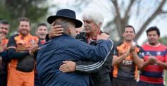 Foto de la galería: A puro Rugby: los "Classics" de Centro de Cazadores homenajearon al consagrado Carmelo Rodríguez