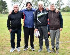 Foto de la galería: A puro Rugby: los "Classics" de Centro de Cazadores homenajearon al consagrado Carmelo Rodríguez