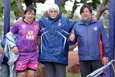 Foto de la galería: A puro Rugby: los "Classics" de Centro de Cazadores homenajearon al consagrado Carmelo Rodríguez