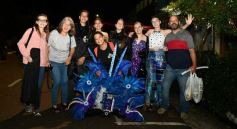 Foto de la galería: Volvió la fiesta y el encuentro en la primera noche de calle de la estudiantina