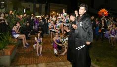 Foto de la galería: Volvió la fiesta y el encuentro en la primera noche de calle de la estudiantina