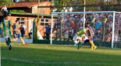 Foto de la galería: Regional Amateur: La Picada sumó de a tres en el inicio del torneo