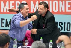 Foto de la galería: Junto a la militancia, el Peronismo Renovador celebró el Dia de la Lealtad