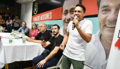 Foto de la galería: Junto a la militancia, el Peronismo Renovador celebró el Dia de la Lealtad
